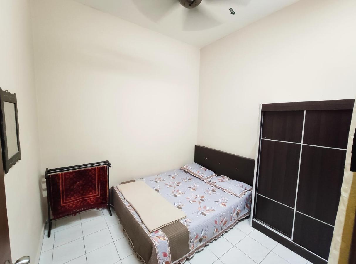 Homestay Selinsing Simpang Ampat Semanggol Экстерьер фото