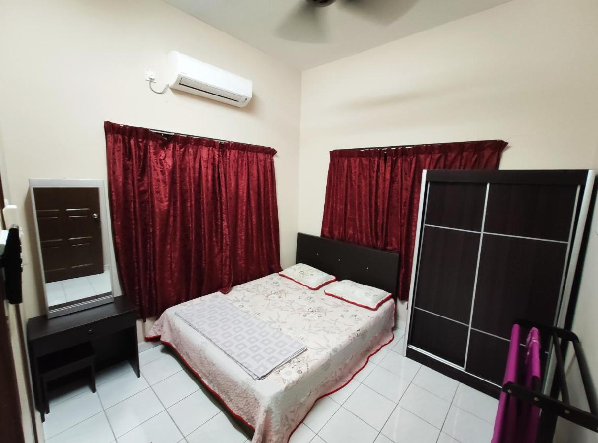 Homestay Selinsing Simpang Ampat Semanggol Экстерьер фото